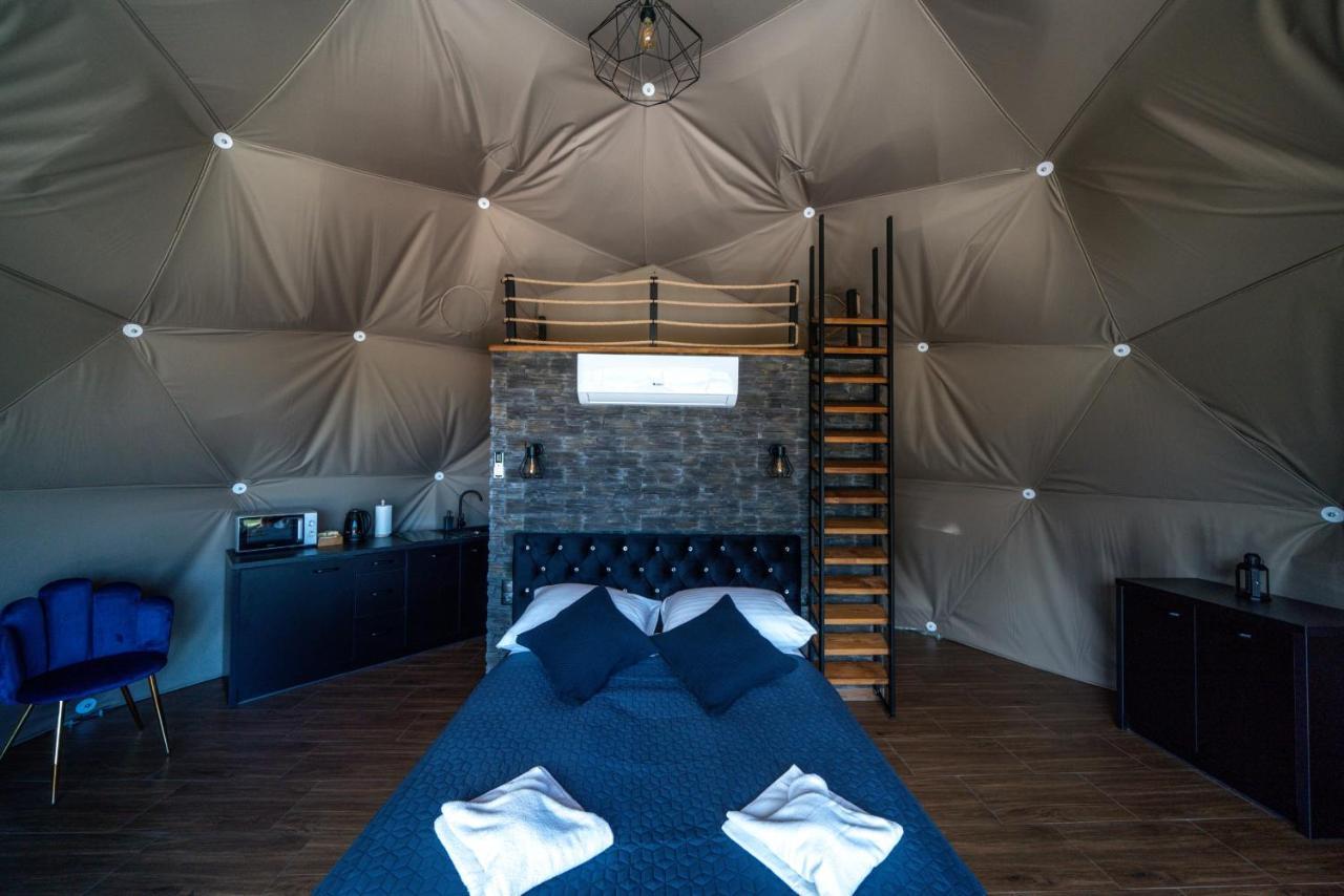 Готель Peak Glamp & Jacuzzi Закопане Екстер'єр фото